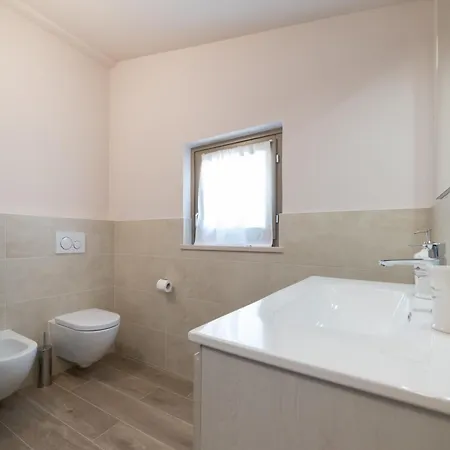 Casale Dei Sogni Intera Privata * Cavaion Veronese